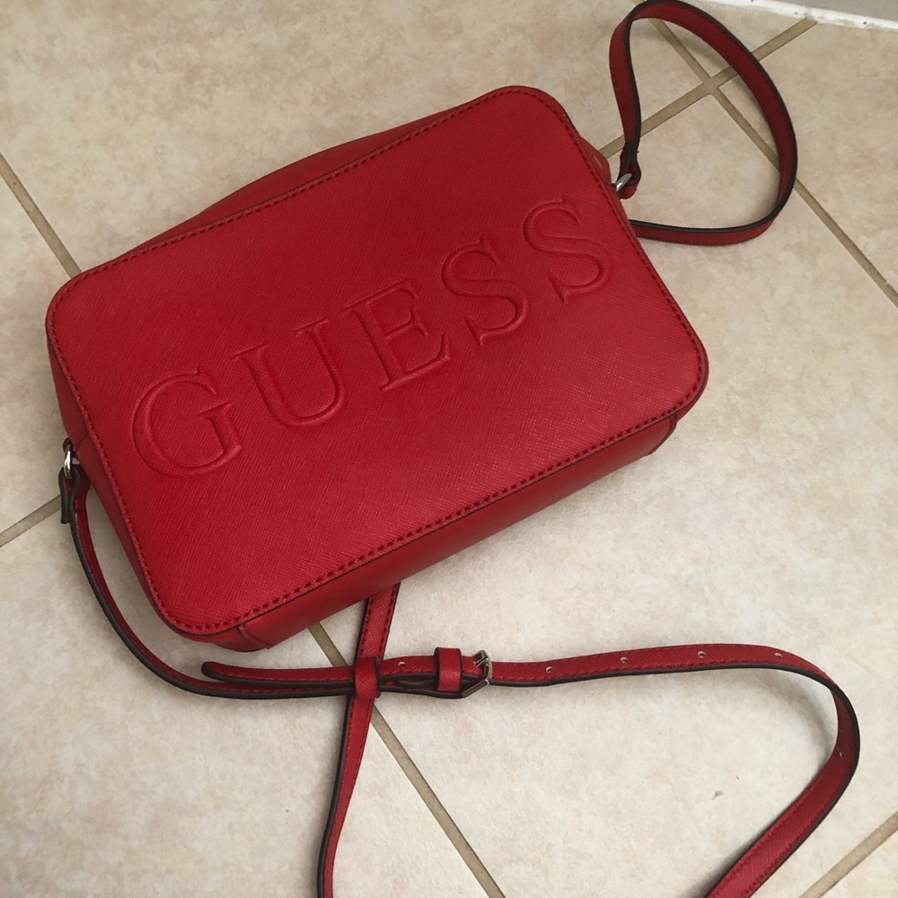 Guess crossbody handbags